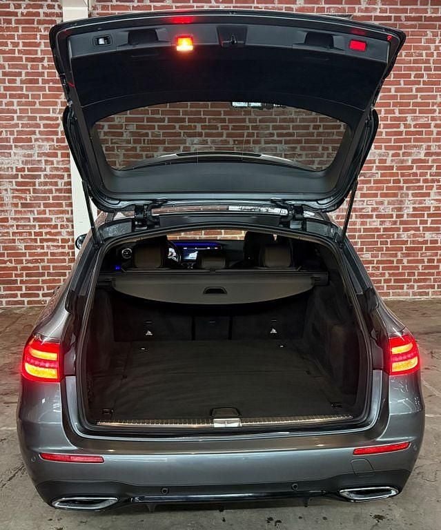Gebraucht Mercedes E350 AMG 286 PS (210 kW) 2019 Grau Limousine