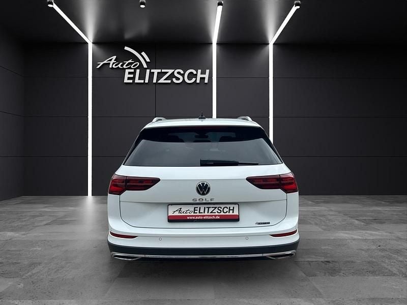 Gebraucht VW Golf Alltrack 200 PS (147 kW) 2023 Pure white Kombi