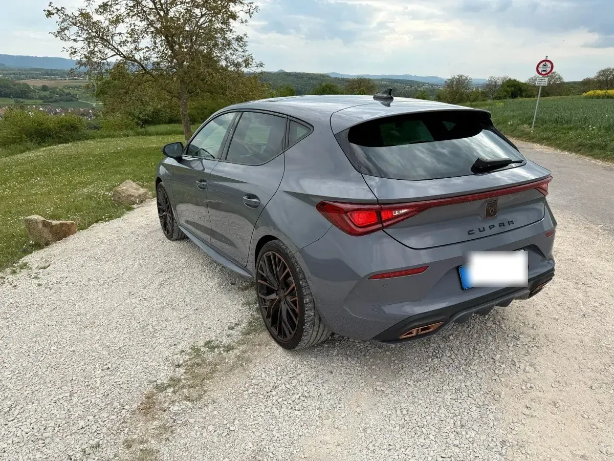 Gebraucht Cupra Leon VZ2 245 PS (180 kW) 2021 Grau Limousine