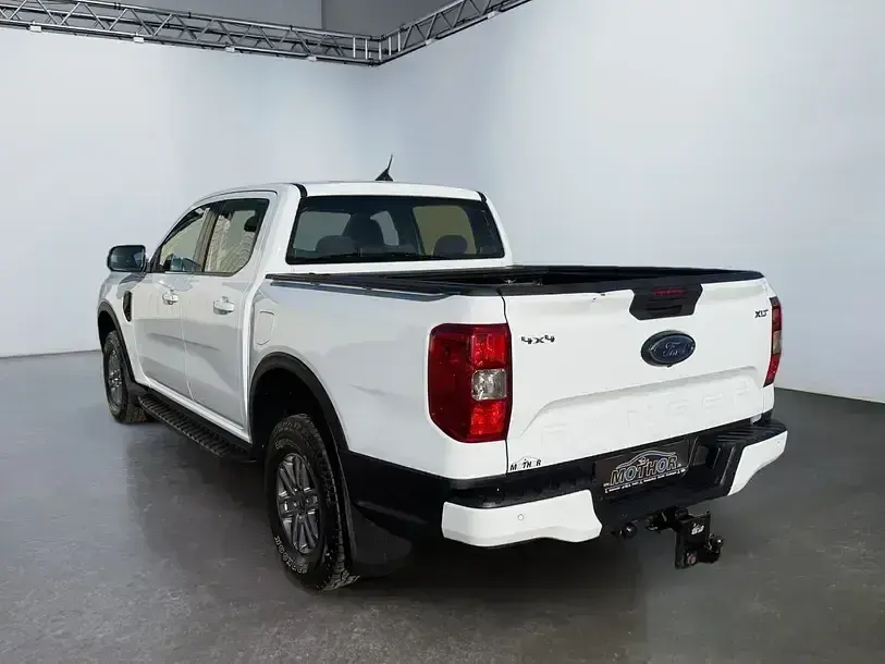Gebraucht Ford Ranger XLT 170 PS (125 kW) 2023 Frostweiß Pickup