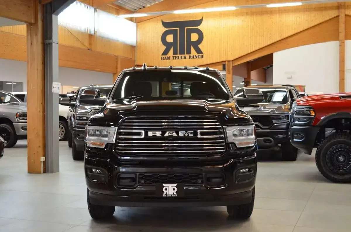 Nouvelle Dodge Ram 416 ch (305 kW) 2025 Noir Pick-up