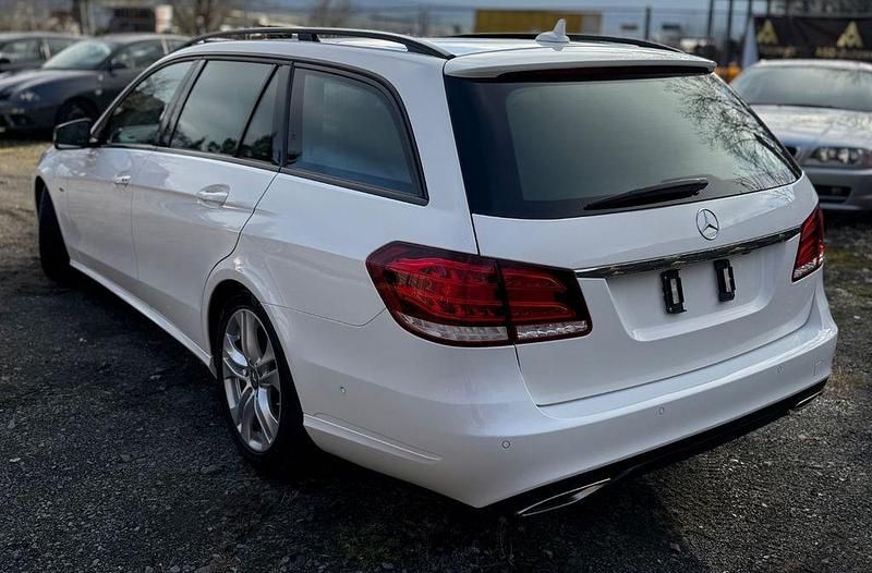 Gebraucht Mercedes E300 Edition 231 PS (169 kW) 2015 Weiß Kombi