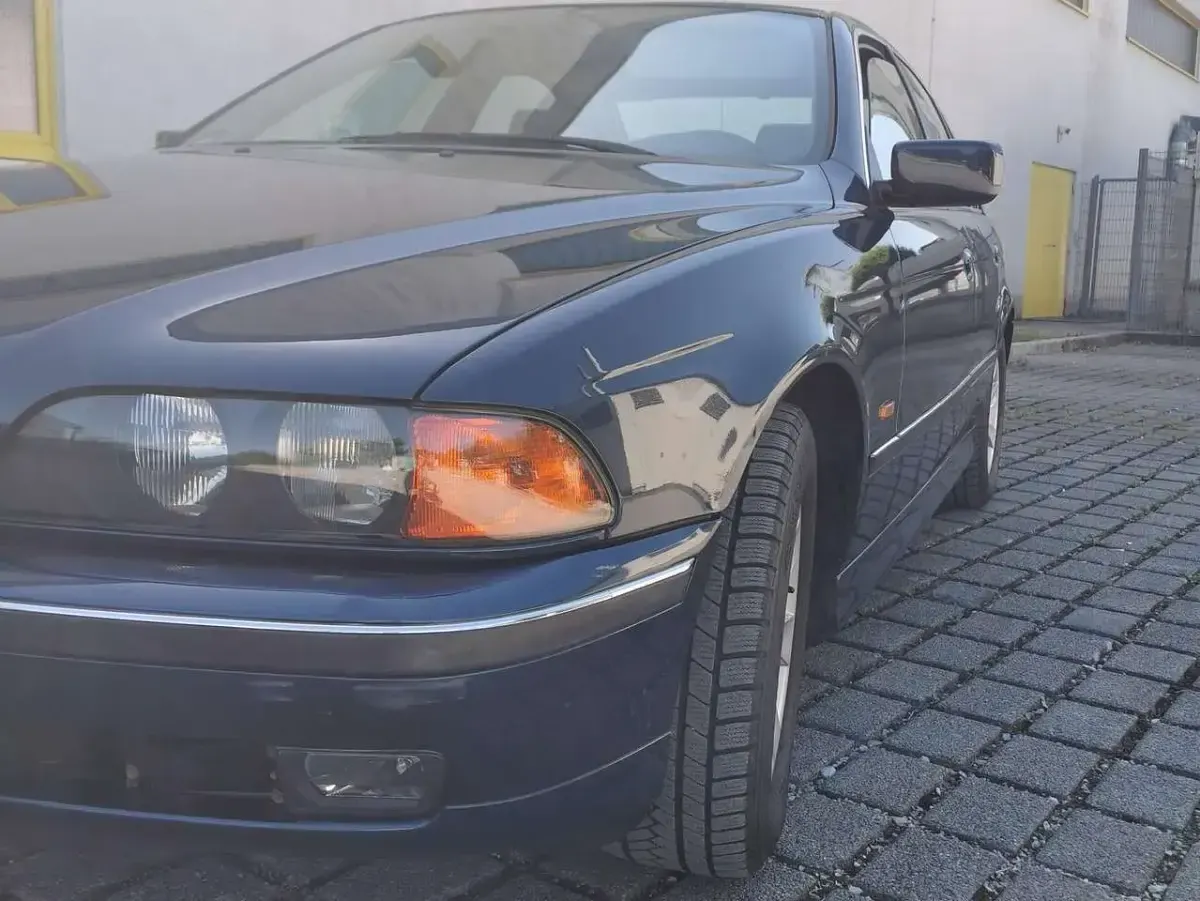 Gebraucht BMW 523 170 PS (125 kW) 1997 Blau Limousine