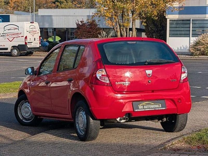 Gebraucht Dacia Sandero Basis 75 PS (55 kW) 2009 Rot passion (metallic) Limousine