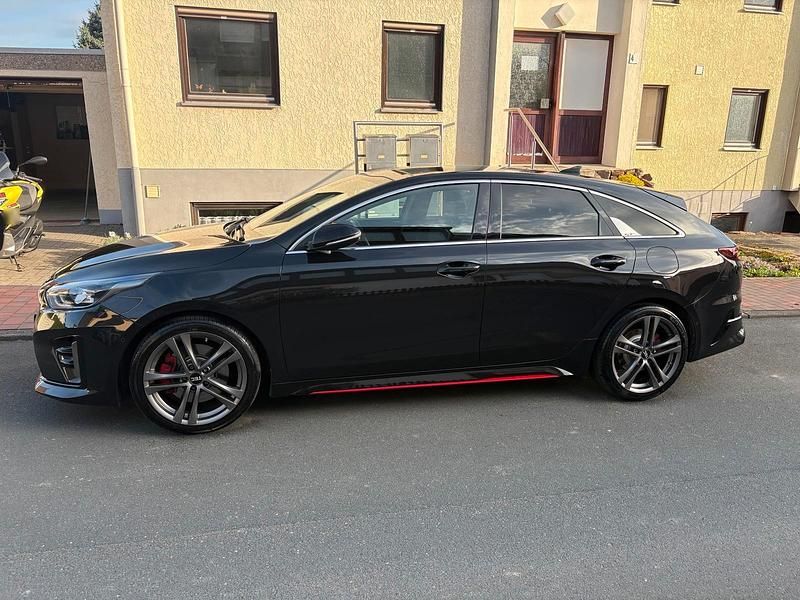 Gebraucht Kia ProCeed GT 204 PS (150 kW) 2019 Schwarz Kombi