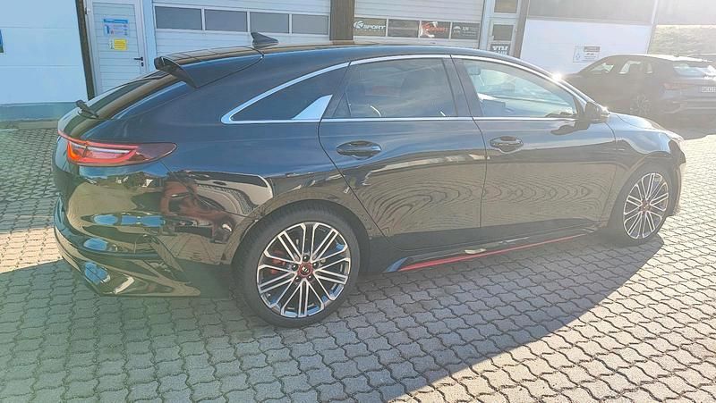 Gebraucht Kia ProCeed GT 204 PS (150 kW) 2020 Schwarz Kombi