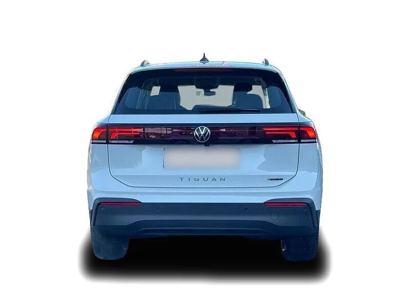 Weiss Gebraucht 2024 VW Tiguan Life SUV | 44.249 € (Superpreis) - Bild 1/4