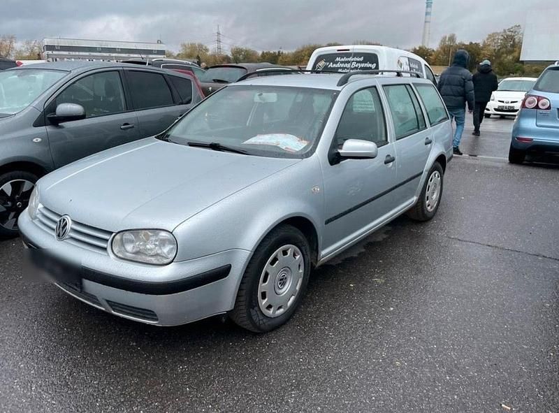Silber Gebraucht 2001 VW Golf IV Kombi | 999 € (Superpreis) - Bild 1/4
