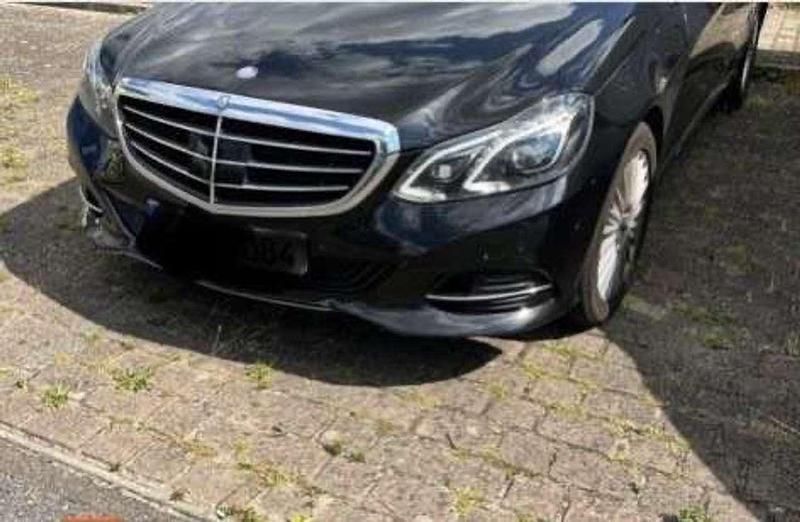 Gebraucht 2013 Mercedes 300 Limousine | 18.800 € (Teuer) - Bild 1/4