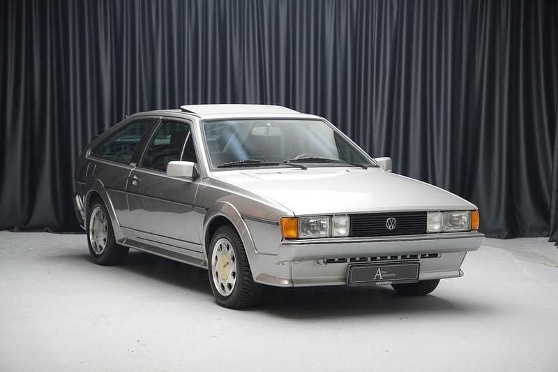 Silber Gebraucht 1990 VW Scirocco Coupé | 11.990 € - Bild 1/4