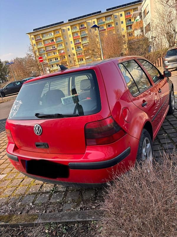 Gebraucht VW Golf IV 100 PS (73 kW) 1997 Rot Kleinwagen