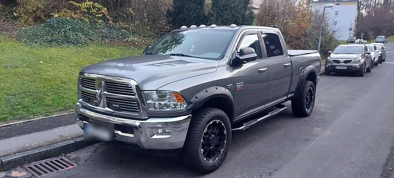 Grau Gebraucht 2012 Dodge Ram Abholung | 22.950 € (Teuer) - Bild 1/4