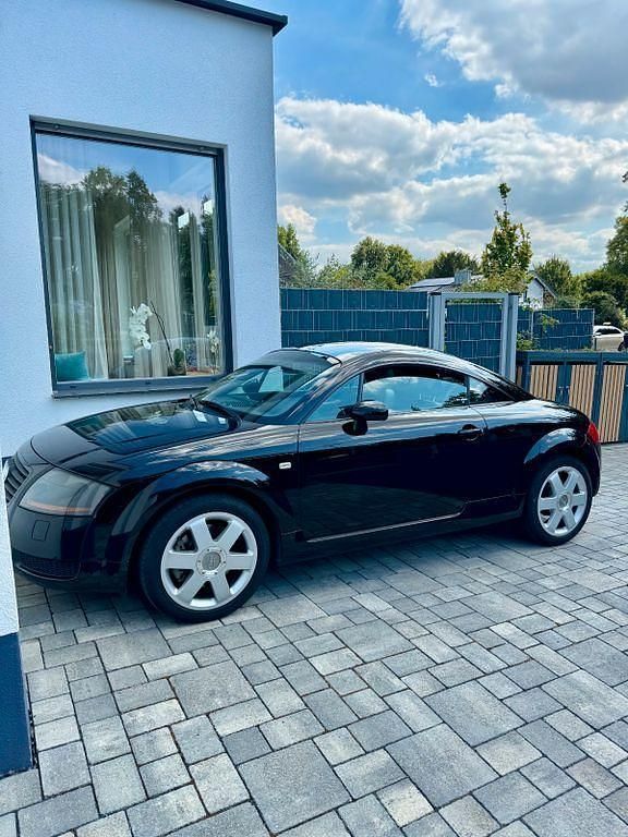 Schwarz Gebraucht 1999 Audi TT Ambiente Coupé | 13.500 € - Bild 1/4