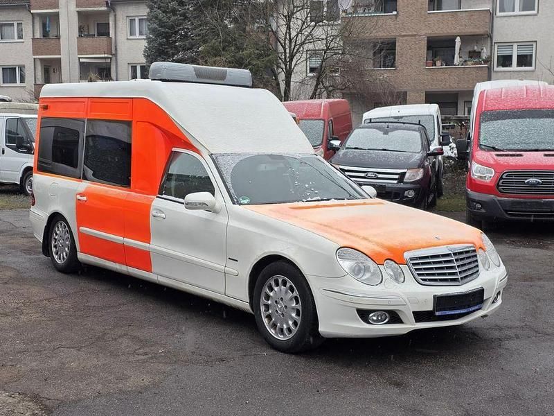Gebraucht Mercedes E280 190 PS (139 kW) 2007 Weiß Limousine