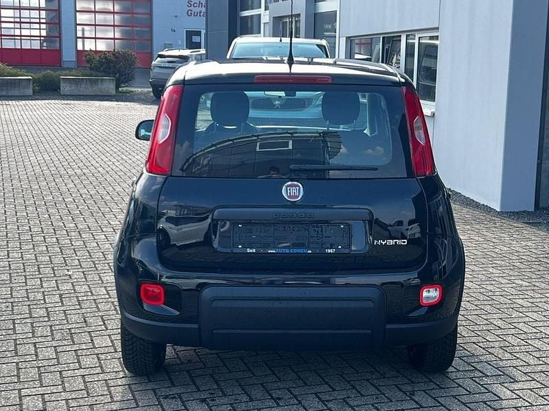 Gebraucht Fiat Panda 69 PS (50 kW) 2024 Cinema schwarz Kleinwagen