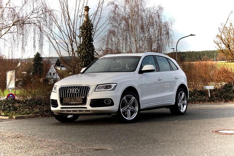 Second-hand Audi Q5 Design 179 CP (131 kW) 2013 Alb SUV