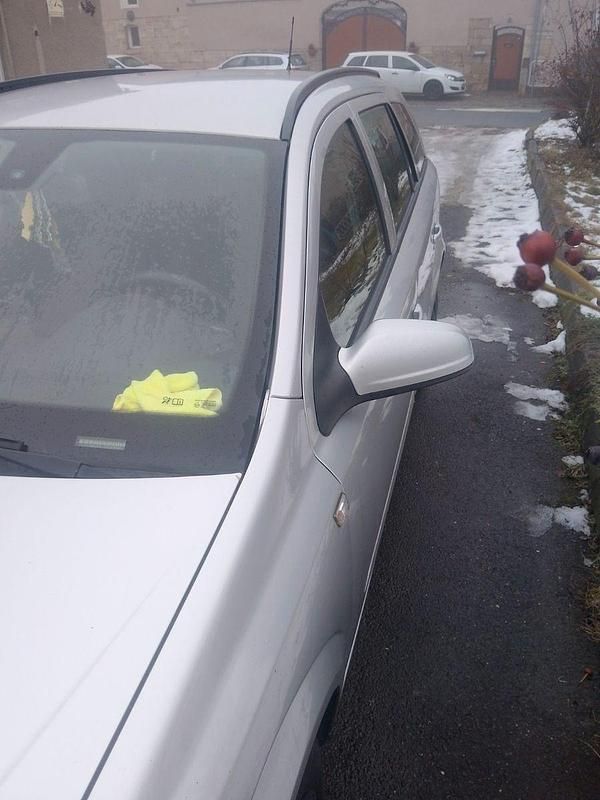 Gebraucht Opel Astra Selection 110 PS (80 kW) 2009 Silber Kombi