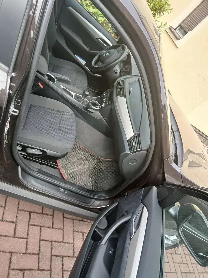 Gebraucht BMW X1 150 PS (110 kW) 2015 Schwarz SUV