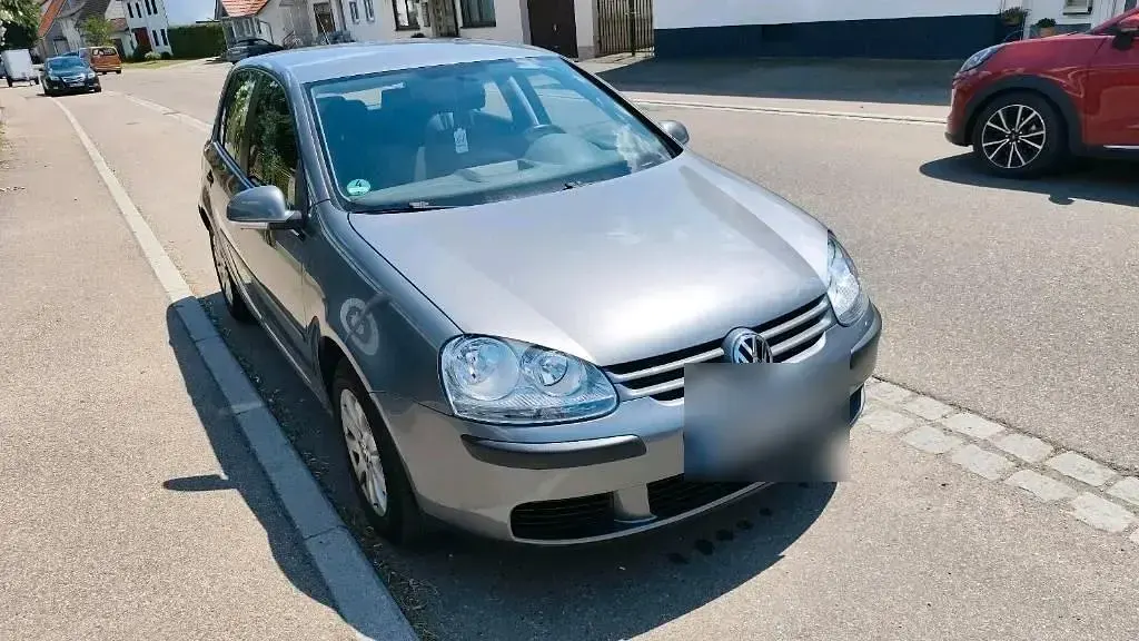 Gebraucht VW Golf V 105 PS (77 kW) 2008 Grau Kleinwagen