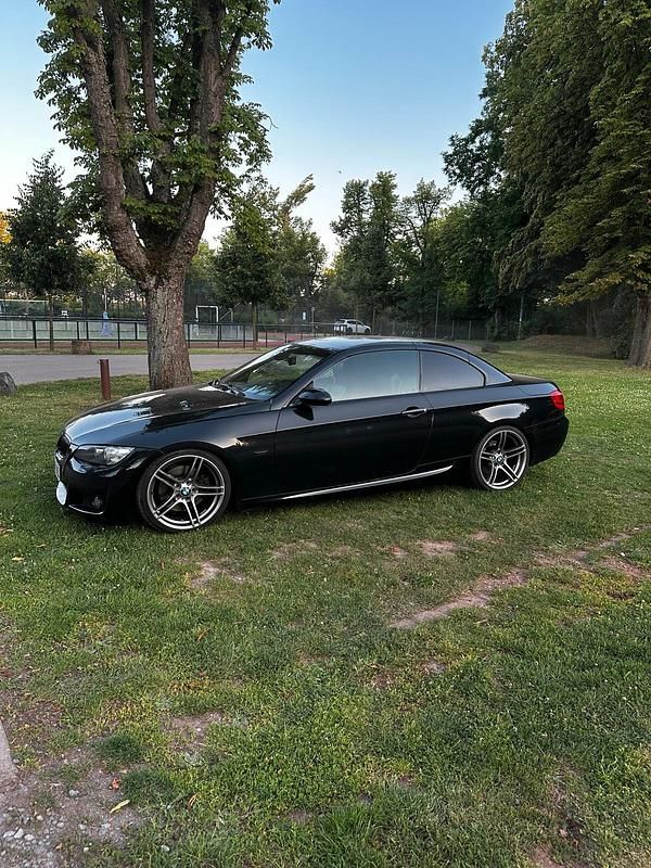 Schwarz Gebraucht 2008 BMW 325 Cabriolet Cabrio | 13.999 € (Teuer) - Bild 1/4