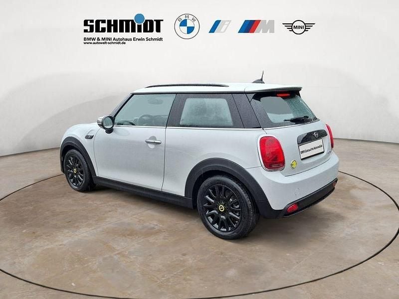 Gebraucht Mini Cooper SE Classic 135 kW (184 PS) 2021 Weiß Kleinwagen