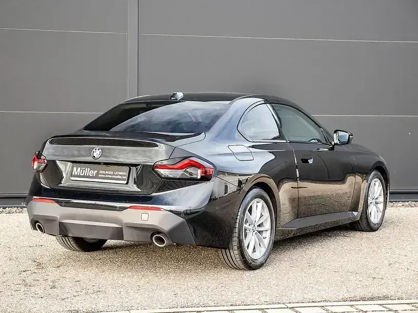 Gebraucht BMW 230 Coupé Comfort Edition 258 PS (189 kW) 2023 Schwarz Coupé