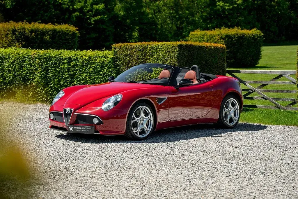 Gebraucht Alfa Romeo Spider 450 PS (330 kW) 2010 Rot Cabrio