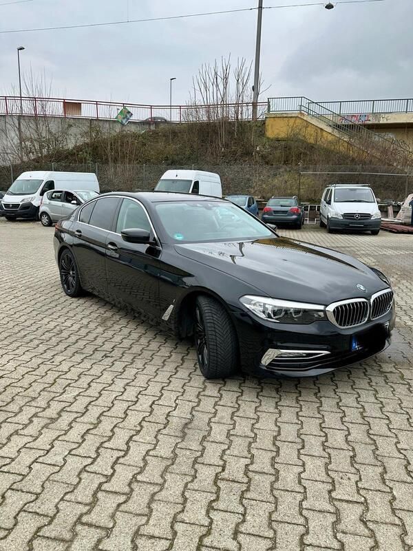 Schwarz Gebraucht 2017 BMW 530 Sport Line Limousine | 22.500 € - Bild 1/4