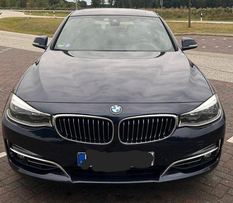 Blau Gebraucht 2017 BMW 340 Gran Turismo Luxury Line Limousine | 19.750 € (Etwas zu teuer) - Bild 1/4