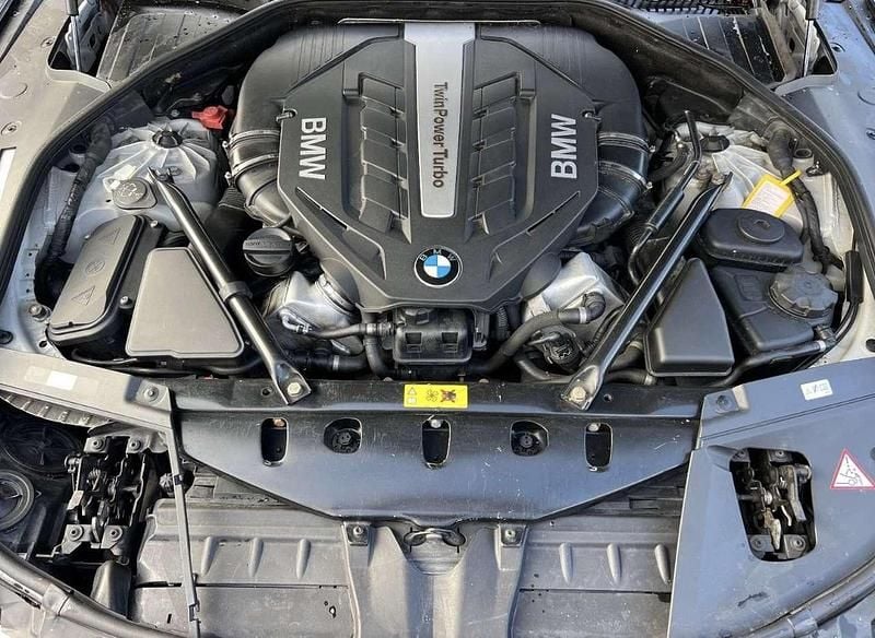 Gebraucht BMW 750L 408 PS (300 kW) 2010 Limousine