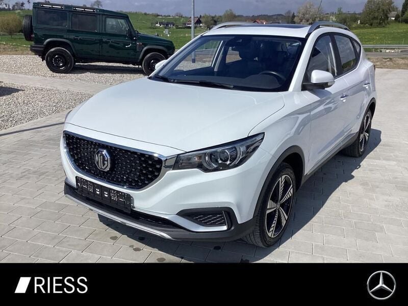 Weiß Gebraucht 2021 MG ZS Comfort Limousine | 12.500 € (Fairer Preis) - Bild 1/4