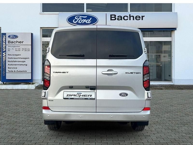 Neu Ford Transit Custom Limited 232 PS (170 kW) 2026 Silber Kombi