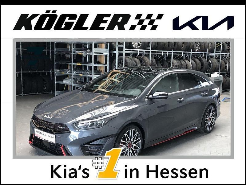 Gebraucht Kia ProCeed 204 PS (150 kW) 2022 Pentametal (metallic) Kleinwagen