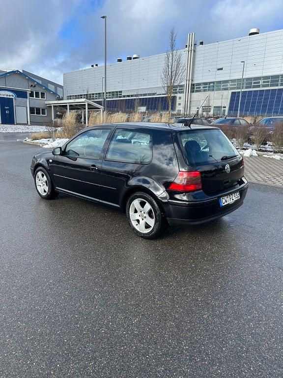Gebraucht VW Golf IV Edition 116 PS (85 kW) 2003 Schwarz Kleinwagen