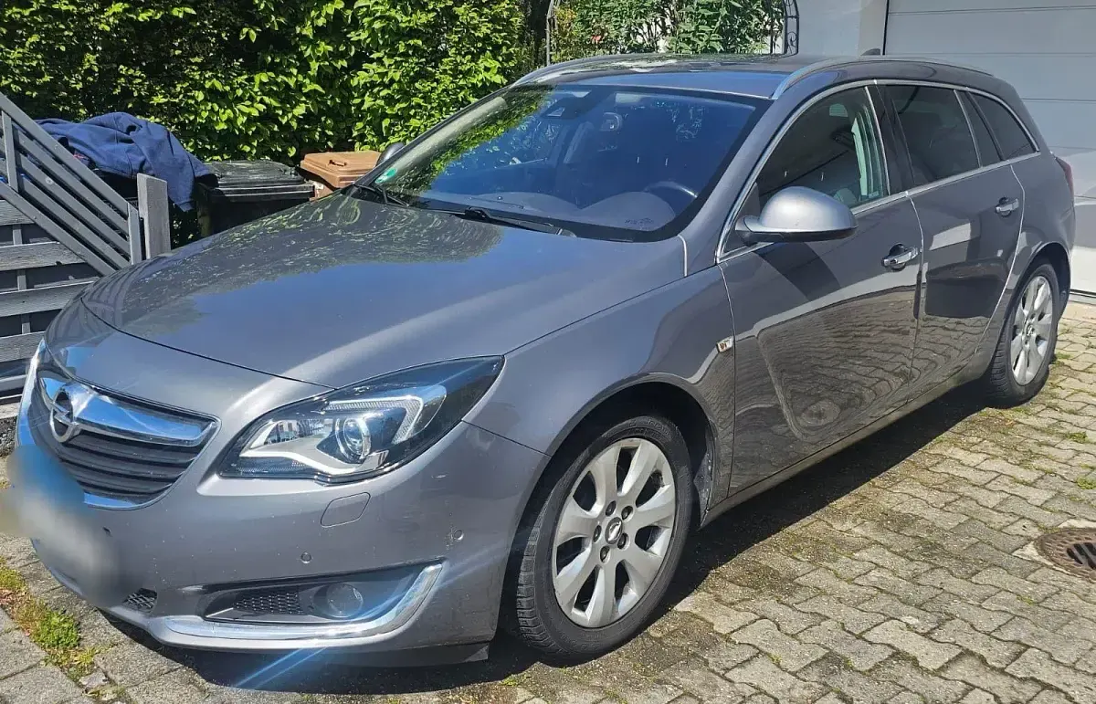 Second-hand Opel Insignia 170 CP (125 kW) 2017 Gri Break