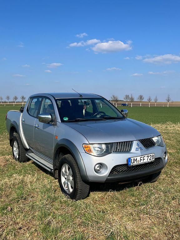 Gebraucht Mitsubishi L200 136 PS (100 kW) 2007 Silber Pickup