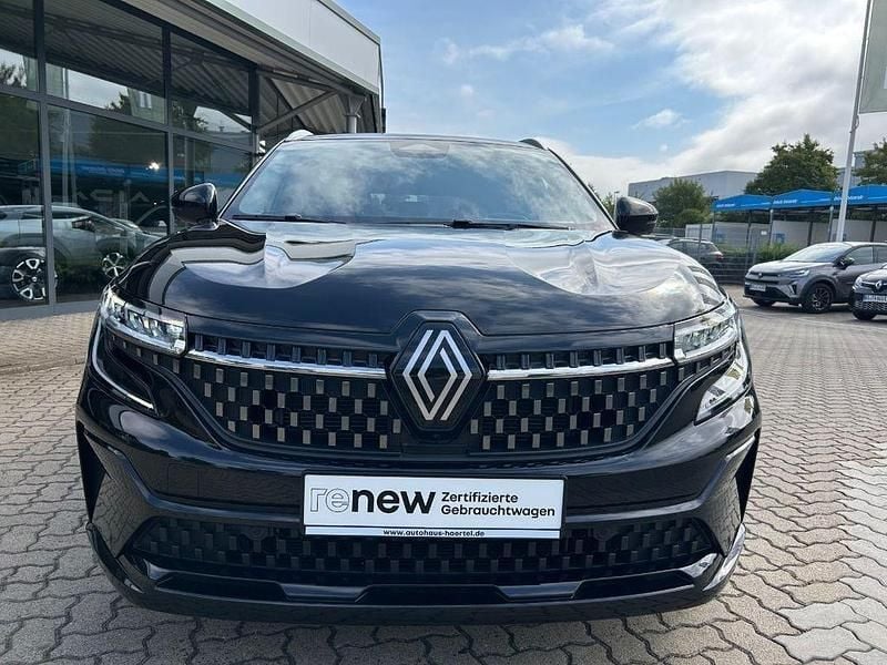 Gebraucht Renault Austral Iconic 200 PS (147 kW) 2023 Blackpearlschwarz (schwarz) (schwarz) SUV