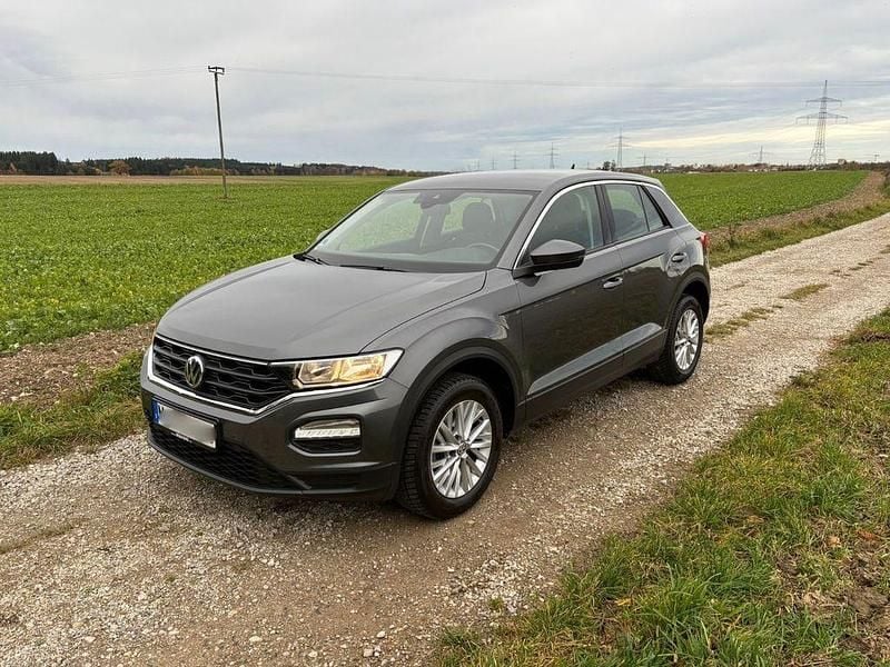 Gebraucht VW T-Roc 116 PS (85 kW) 2018 Grau SUV
