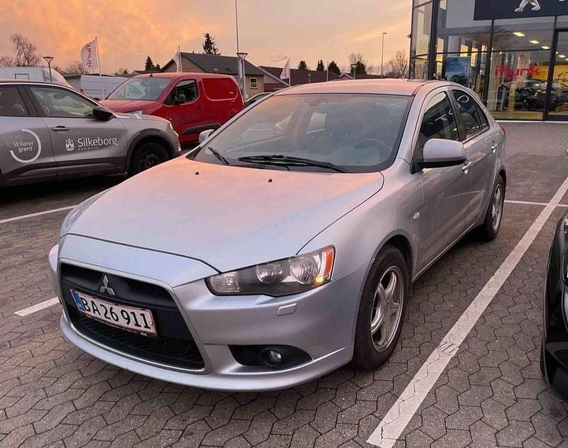 Gebraucht Mitsubishi Lancer 150 PS (110 kW) 2011 Grau Limousine