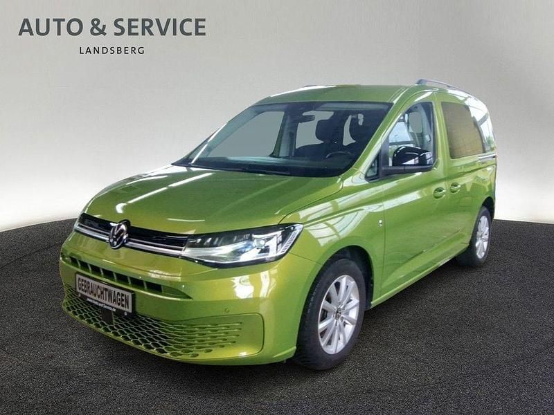 Grün Gebraucht 2021 VW Caddy Life Van / Kleinbus | 22.990 € (Teuer) - Bild 1/4