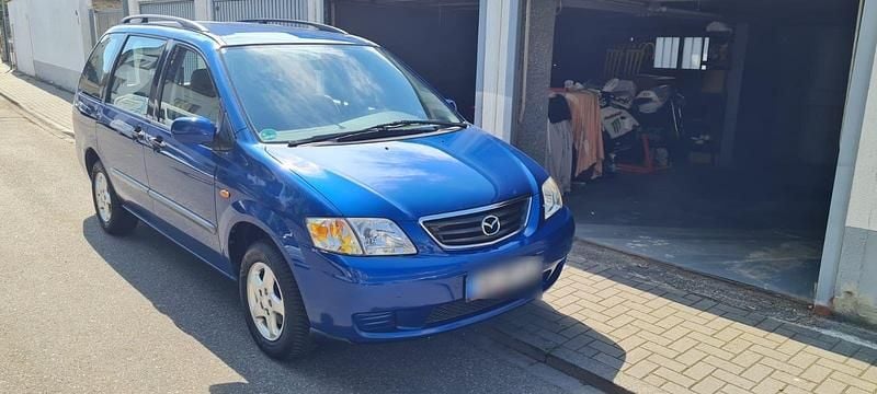 Second-hand Mazda MPV 163 CP (119 kW) 2000 Albastru Monovolum
