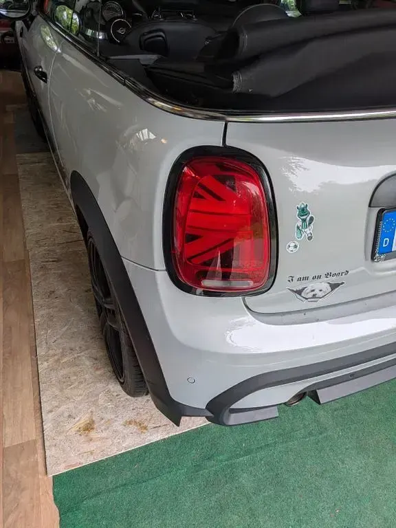 Gebraucht Mini One Cabriolet 102 PS (75 kW) 2022 Weiß Cabrio