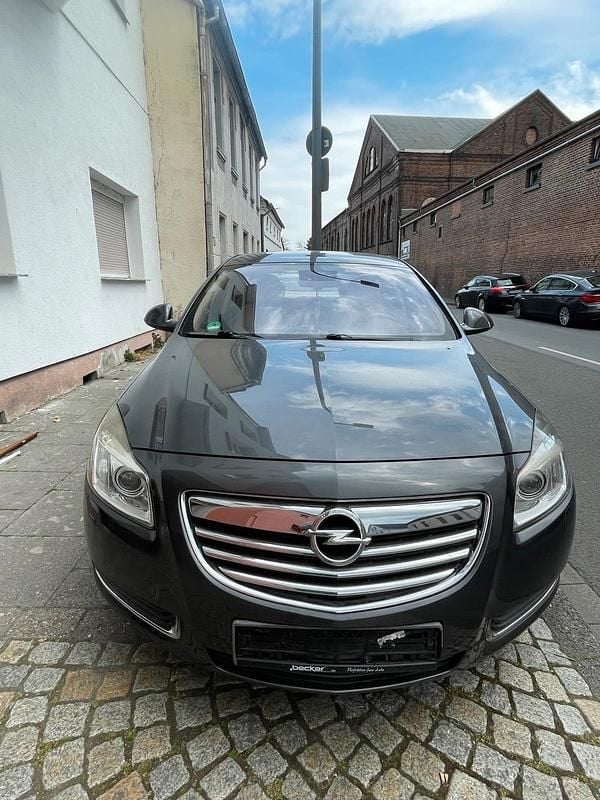 Silber Gebraucht 2009 Opel Insignia Limousine | 3.950 € (Guter Preis) - Bild 1/4