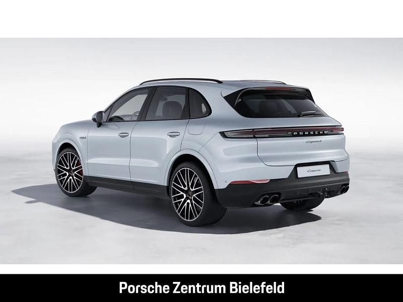 Gebraucht Porsche Cayenne S E-Hybrid 519 PS (381 kW) 2024 Dolomitsilbermetallic SUV