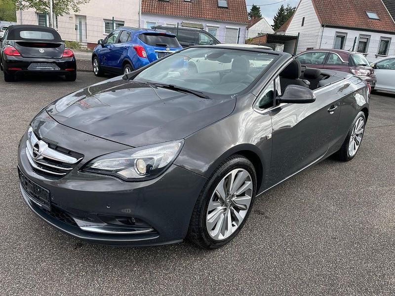 Grau Gebraucht 2013 Opel Cascada Edition Cabrio | 10.900 € (Fairer Preis) - Bild 1/4