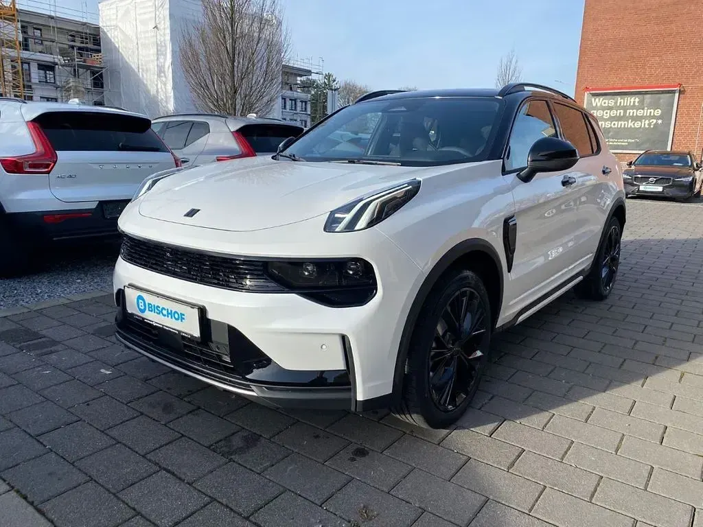 Neu Lynk & Co 01 280 PS (205 kW) 2026 Weiß SUV