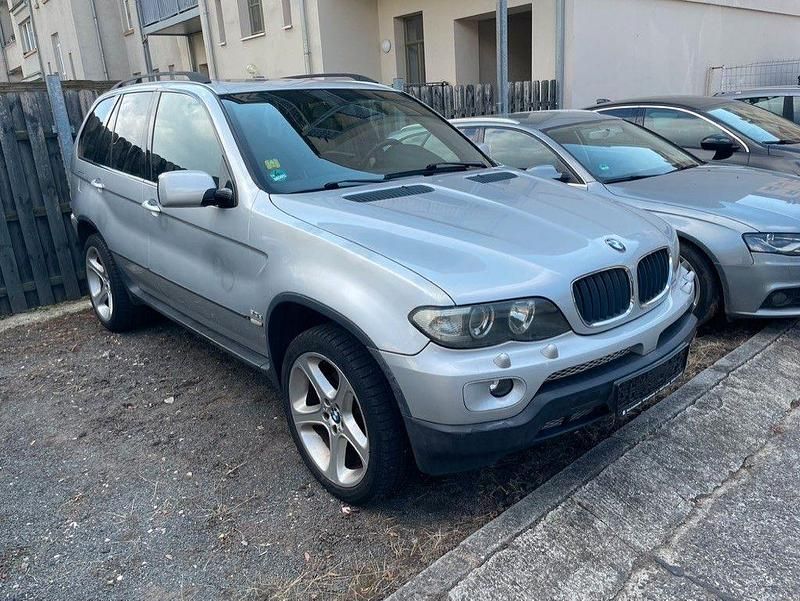Silber Gebraucht 2004 BMW X5 Sport Line SUV | 4.200 € (Superpreis) - Bild 1/4