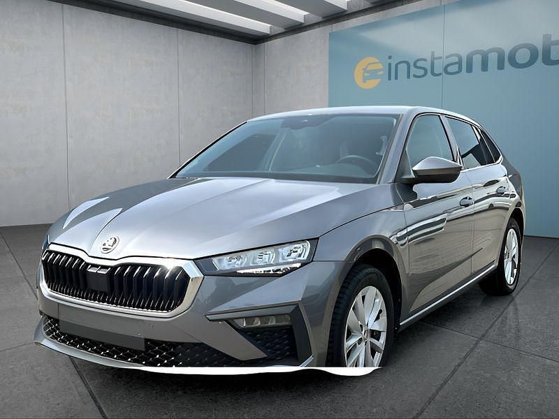 Grau Gebraucht 2024 Skoda Scala Kleinwagen | 22.049 € (Fairer Preis) - Bild 1/4