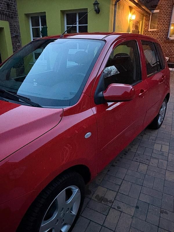 Brugt Mazda 2 80 HK (58 kW) 2006 Rød Hatchback