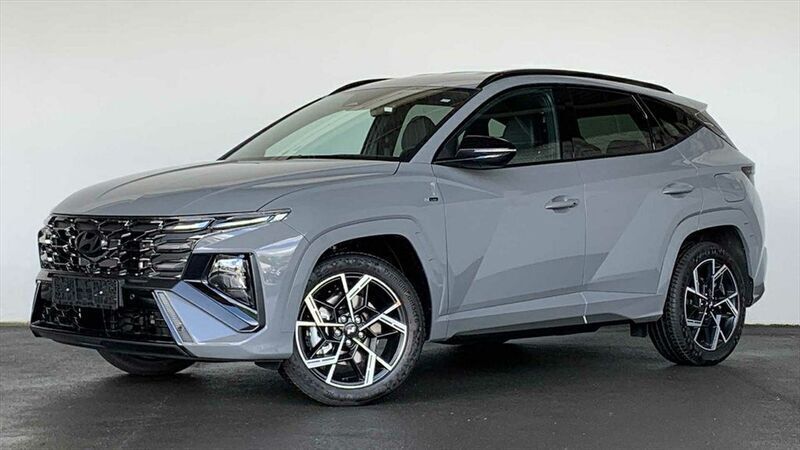Grau Neu 2024 Hyundai Tucson N Line SUV | 32.970 € (Superpreis) - Bild 1/2